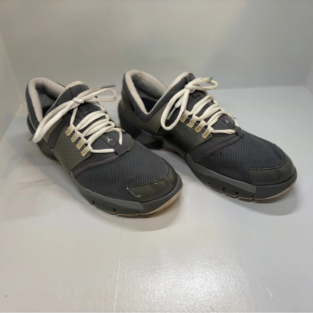 Nike Air Jordan Alpha Trunner Men’s Size 11 Gray White Training Sneakers Gym Cro